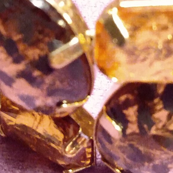 Faux Stone Foil Gold Tone Bracelet - Picture 3 of 4